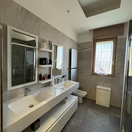 The Pool & Relax Apartman Bari