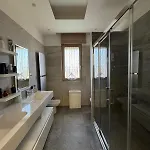 Апартаменти The Pool & Relax Барі
